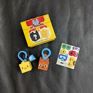 2025 McDonald's Pet Simulator Mystery Pet (Dog) + Chick #2